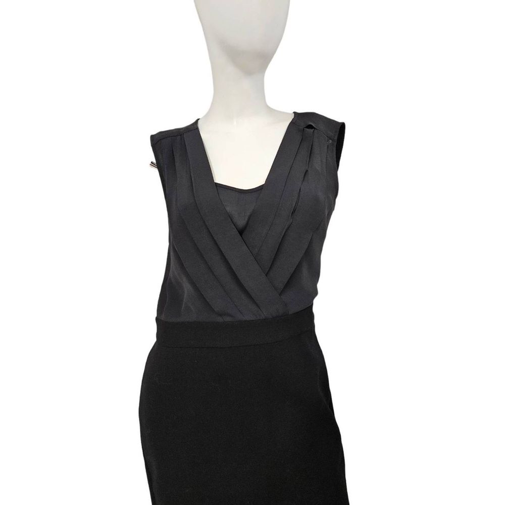 LOFT Black V Neck Shift Dress size 6 - Picture 5 of 10